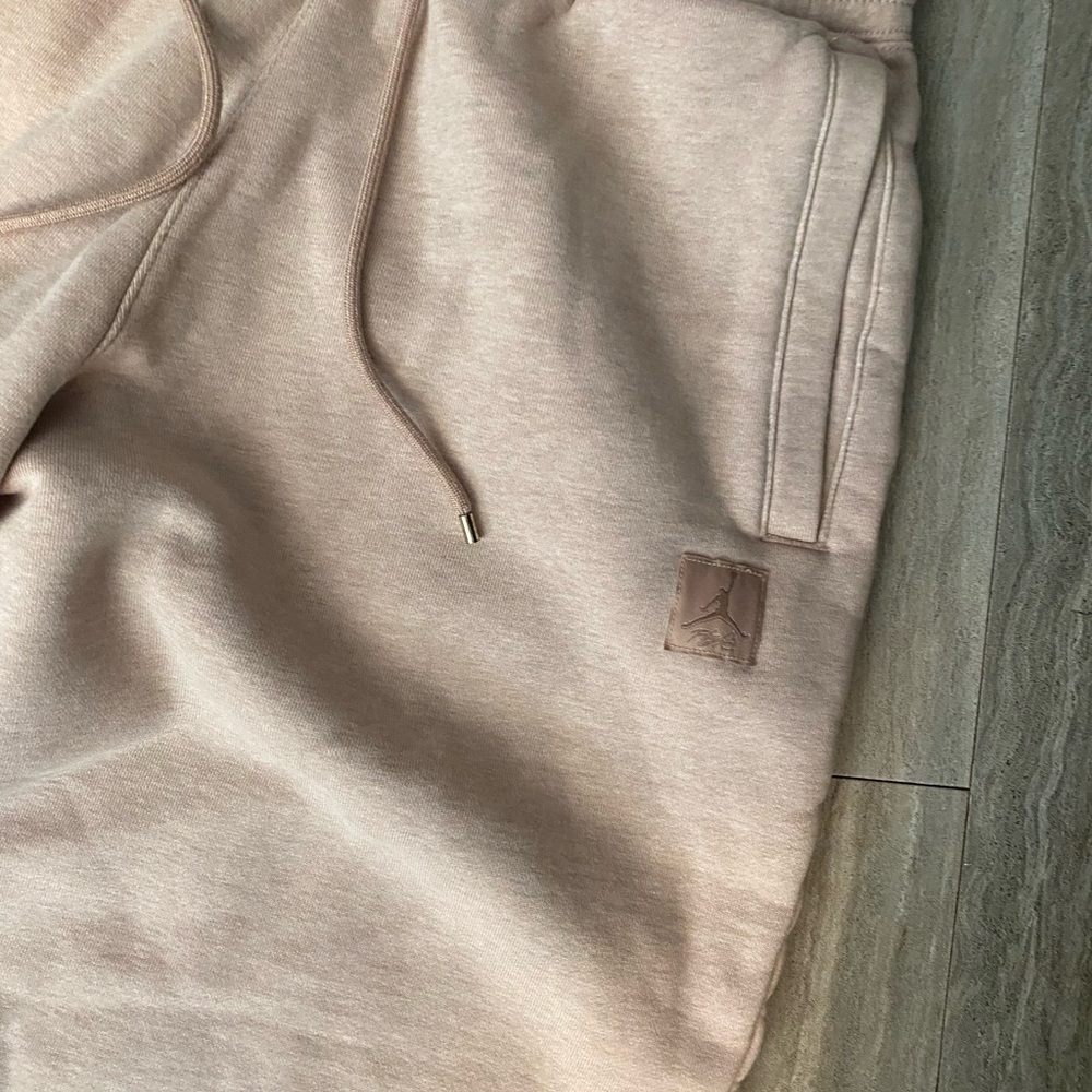 Rare Jordan Flight Women Washed Fleece Ankle Joggers Pants Light Pink Size Large - Picture 6 of 9